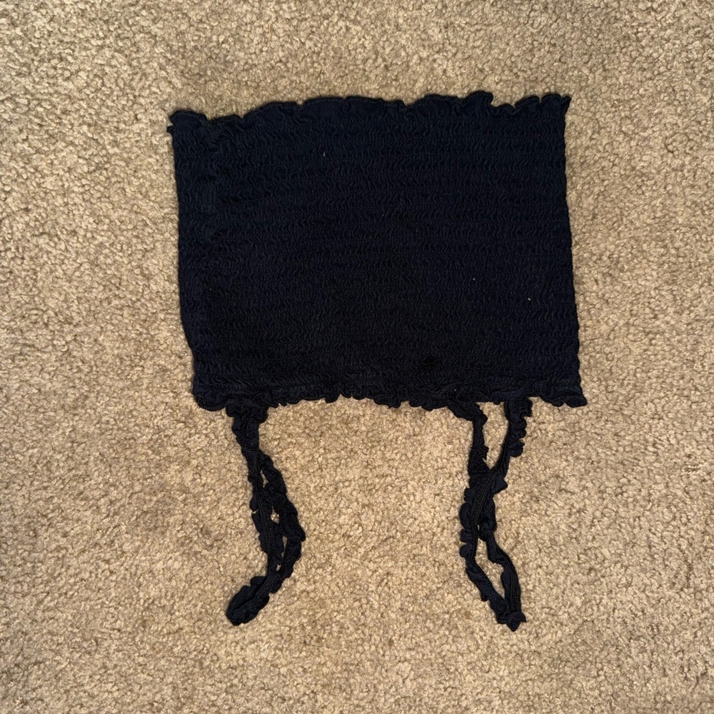 Me to We Black Crop Top